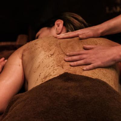 Massages et soins traditionnels indiens